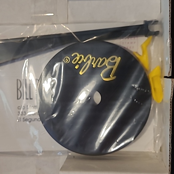 1996 Limited Edition Bill Blass Barbie MINT in BOX Vintage Barbie yellow gown !! - Picture 8 of 13